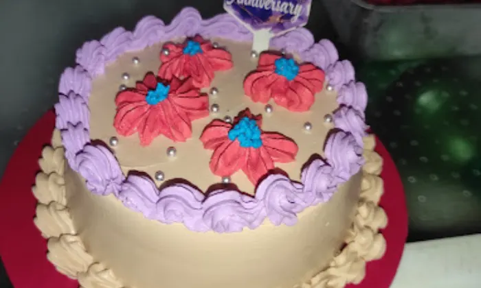 Just Baked Bisque Farm